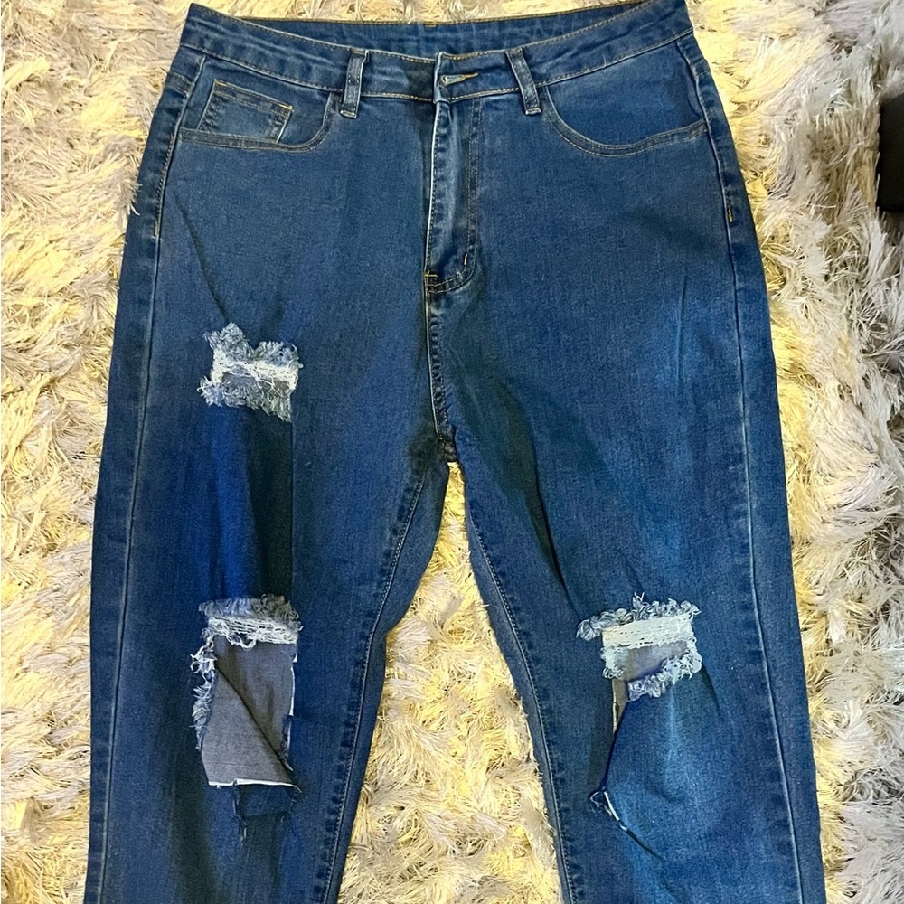 SHEIN Distressed Cutout Jeans